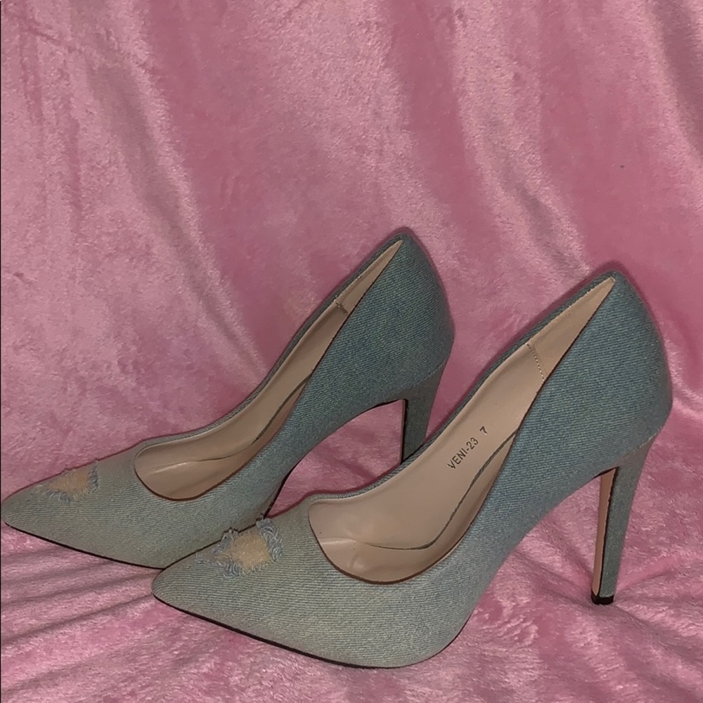 Distressed denim pumps. Size 7.